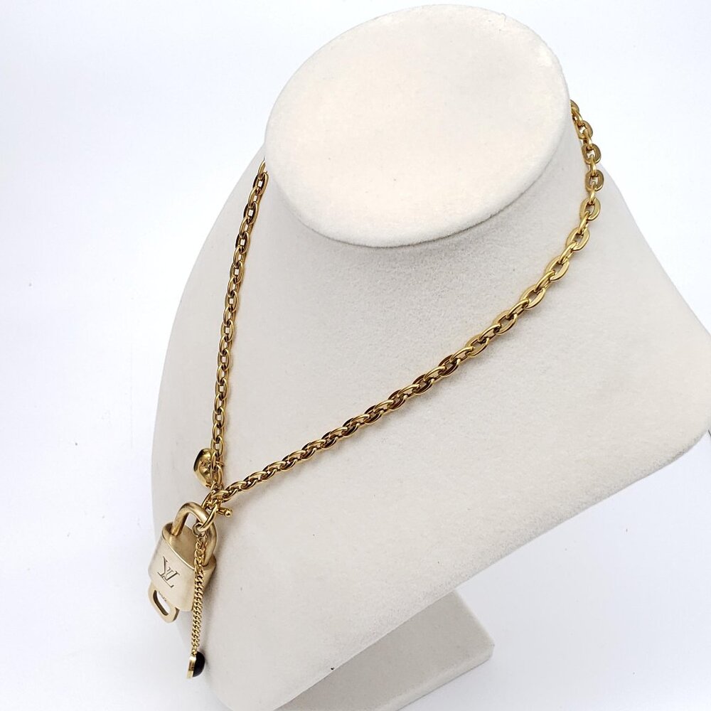 Authentic Louis Vuitton Gold Padlock with Unbranded Stainless Steel Chain - Picture 5 of 9